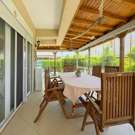 Paradise Town Marina *