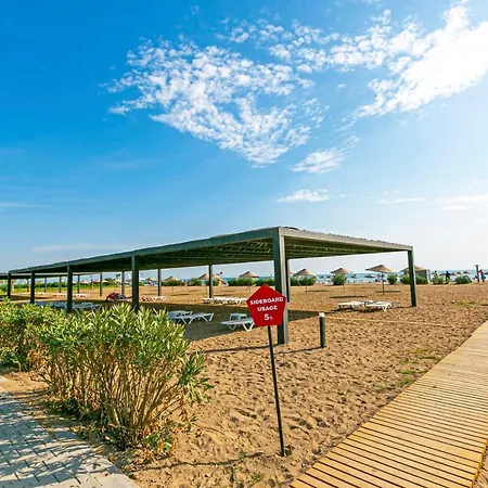 Paradise Town Marina Willa Belek