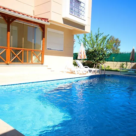 Paradise Town Marina