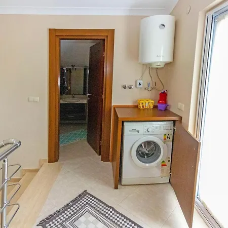 빌라 Paradise Town Marina 베렉