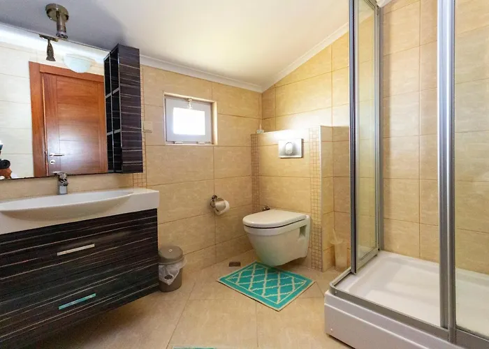 Paradise Town Marina