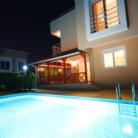 Paradise Town Marina Villa *