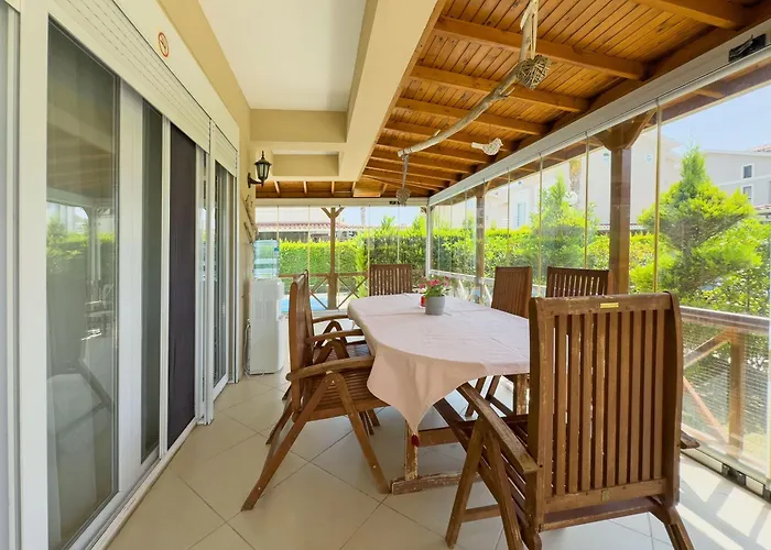 Paradise Town Marina *