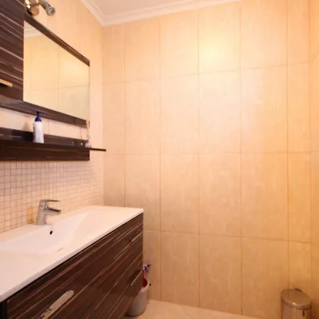 Paradise Town Marina Willa